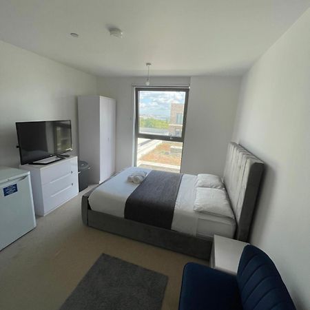 לונדון Riverside Rooms And Apartments מראה חיצוני תמונה
