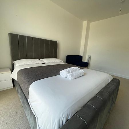 לונדון Riverside Rooms And Apartments מראה חיצוני תמונה