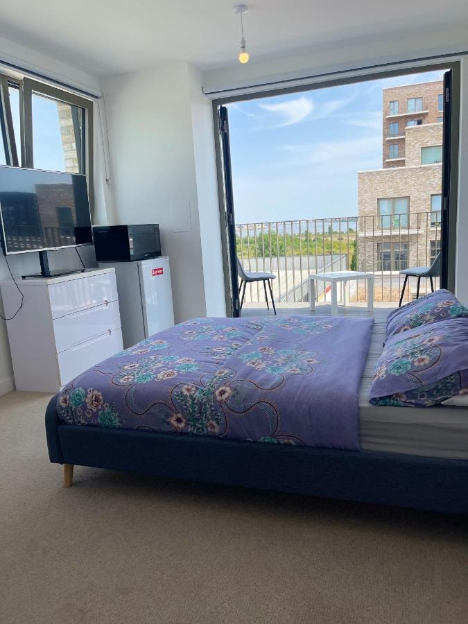 לונדון Riverside Rooms And Apartments מראה חיצוני תמונה