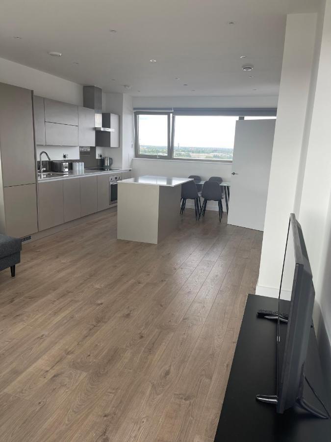 לונדון Riverside Rooms And Apartments מראה חיצוני תמונה